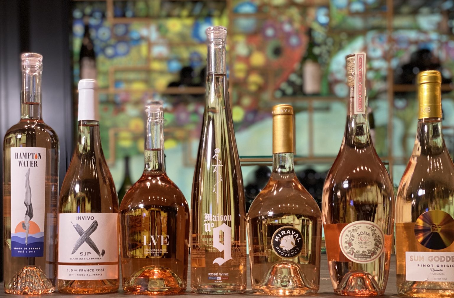 Celebrity Wine Brad Pitt's Rosé Triumphs in “War of the Rosés”